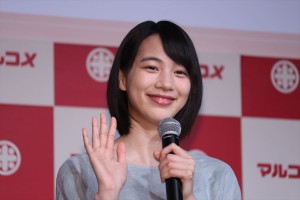 マルコメ『新CM発表会』に登場した、のん