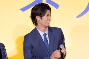 『アイネクライネナハトムジーク』完成披露上映会に登場した三浦春馬