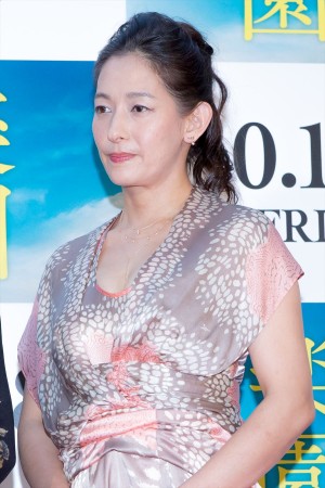 映画『楽園』完成披露イベントに登場した片岡礼子
