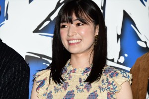 映画『WALKING MAN』完成披露に登場した優希美青
