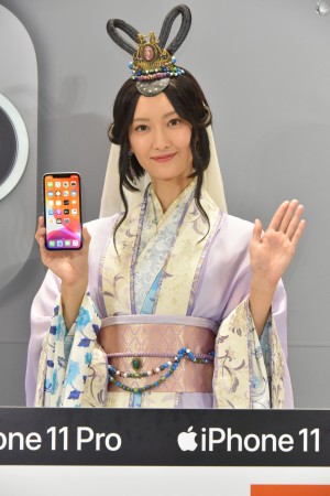 『iPhone 11 Pro /iPhone 11 Pro Max /iPhone 11 発売イベント』に登場した菜々緒