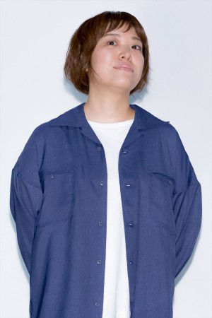 『ブルーアワーにぶっ飛ばす』完成披露プレミア上映会イベントに登場した箱田優子監督