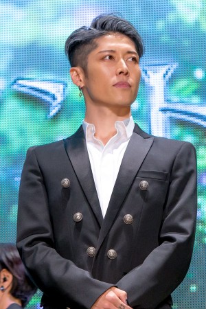 『マレフィセント2』ジャパン・プレミア(レッドカーペット)に登場したMIYAVI