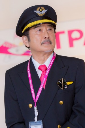 土曜ナイトドラマ『おっさんずラブ‐in the sky‐』記者会見に登場した吉田鋼太郎