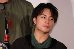 『午前0時、キスしに来てよ』リアル・シンデレライベント&完成披露舞台挨拶に登場した白濱亜嵐