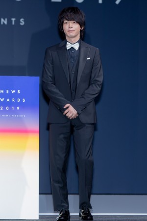LINE NEWS Presents 「NEWS AWARDS 2019」に登場した中村倫也