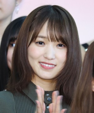 『第61回輝く!日本レコード大賞』記者会見に登場した欅坂46・菅井友香