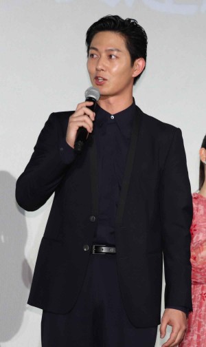 スペシャルドラマ『教場』舞台あいさつに登場した工藤阿須加