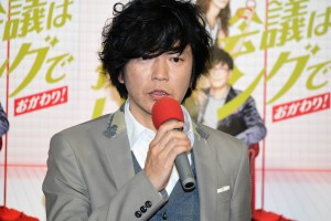 プレミアムドラマ『捜査会議はリビングでおかわり!』会見に登場した田辺誠一