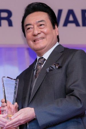 日本ジュエリー ベストドレッサー賞 表彰式に登場した高橋英樹