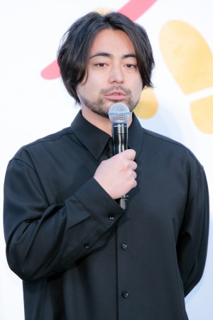 映画『ステップ』公開記念トークショーに登場した山田孝之