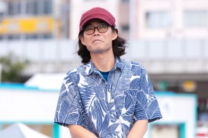 映画『ぐらんぶる』プレミアム夏祭りイベントに登場した英勉監督