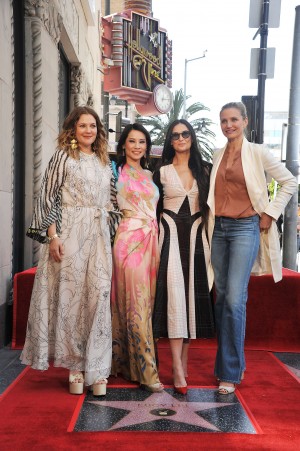 ルーシー・リューがハリウッド殿堂入り!