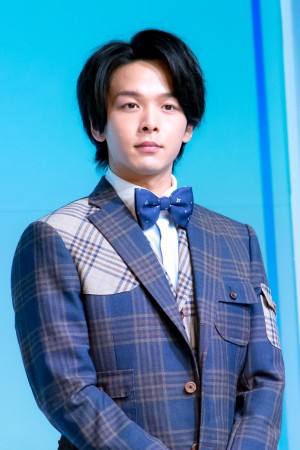 『ドラゴンクエストウォーク』1周年記念 新情報&新CM発表会に登場した中村倫也