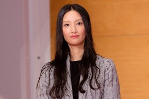 ドラマ『七人の秘書』制作発表記者会見に登場した菜々緒