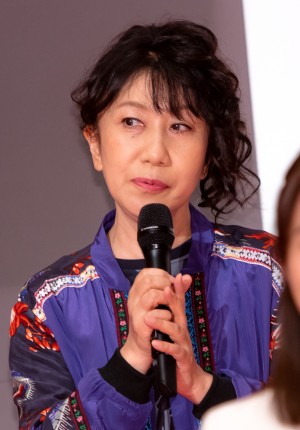 ドラマ『七人の秘書』制作発表記者会見に登場した室井滋