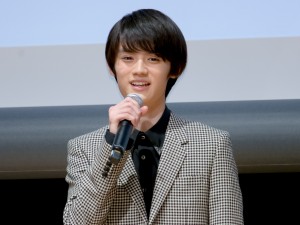 金曜ドラマ『恋する母たち』制作発表会見に出席した藤原大祐