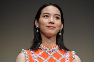 第33回東京国際映画祭 「TOKYOプレミア2020」部門『私をくいとめて』舞台あいさつに登場した、のん