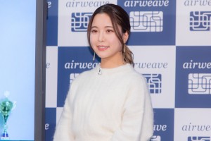 エアウィーヴとの契約更新発表会に登場した高梨沙羅選手