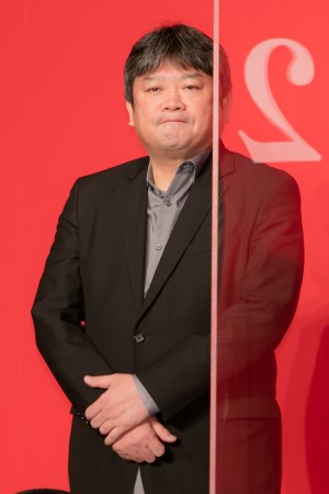 映画『ブレイブ ‐群青戦記‐』製作報告会見に登場した本広克行監督