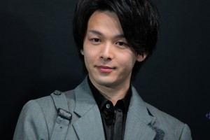 映画『ファーストラヴ』公開直前イベントに登場した中村倫也