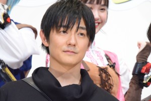 映画『騎士竜戦隊リュウソウジャー 特別編』公開記念舞台あいさつに登壇した長田成哉