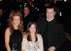 ケリー・プレストン&ジョン・トラヴォルタ夫妻と娘のエラ・ブルー・トラヴォルタ