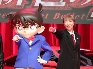 劇場版『名探偵コナン 緋色の弾丸』完成披露試写会に登場した江戸川コナン、高山みなみ