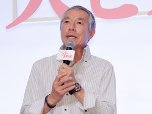 映画『いのちの停車場』公開記念舞台あいさつに登場した柳葉敏郎