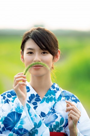 白石聖ファースト写真集『白石聖 2016-2020』より
