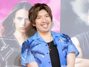 『ワイルド・スピード/ジェットブレイク』ブチ上げイベントに登壇したEXIT・りんたろー。