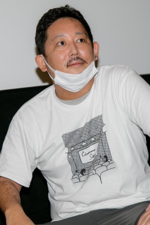 映画『シュシュシュの娘』プレミアム試写会に登場した入江悠監督