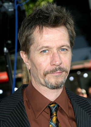 ゲイリー・オールドマン、デ・ニーロとの不仲説を否定