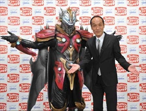 東国原英夫が声優として出演!(C)2011「ウルトラマンサーガ」製作委員会