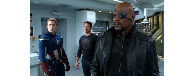 S.H.I.E.L.D.の長官を演じるサミュエル・L・ジャクソン TM &