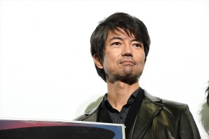 仲村トオル、映画『愛のまなざしを』公開記念舞台あいさつに登場