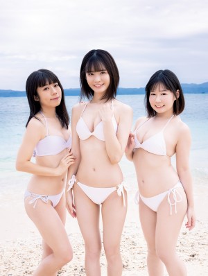 ミスSPA!、(左から)山田愛穂、山本栞、ツジ・ルイス