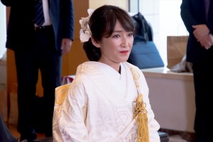 原田愛、『別れない理由』発売記念神前結婚式&記者会見に登場