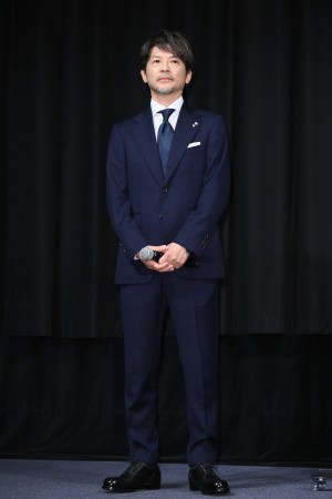 映画『聖地X』完成披露舞台あいさつに登場した緒形直人