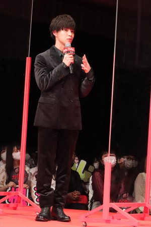 醍醐虎汰朗、映画『カラダ探し』ジャパンプレミアイベントに登場