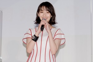 波瑠、ドラマ『恋に落ちたおひとりさま~スタンダールの恋愛論~』配信開始記念イベントに登場