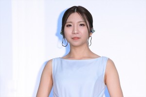 Little Glee Monster・MAYU、映画『はい、泳げません』公開記念舞台挨拶に登場