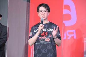 山中智瑛、映画『ALIVEHOON アライブフーン』完成報告イベントに登場