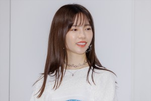 島崎遥香、映画『凪の島』公開直前イベントに登場