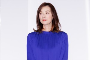 大塚寧々、映画『Dr.コトー診療所』初日舞台挨拶に登場