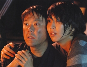 「夢売るふたり」で共演した阿部サダヲと松たか子 (C)2012「夢売るふたり」製作委員会