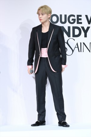 鶴房汐恩、「YSL BEAUTY 新作リップ発売&JO1ジャパン アンバサダー就任会見」に登場