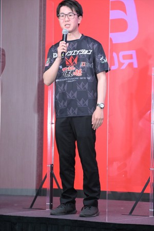 山中智瑛、映画『ALIVEHOON アライブフーン』完成報告イベントに登場