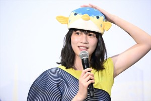 のん、映画『さかなのこ』公開記念舞台あいさつに登場