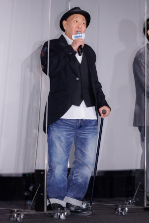 泉谷しげる、映画『Dr.コトー診療所』初日舞台挨拶に登場